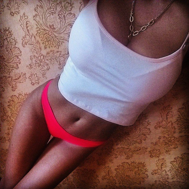 Анкета проститутки Карина - город Пестово, 22 года, №28362